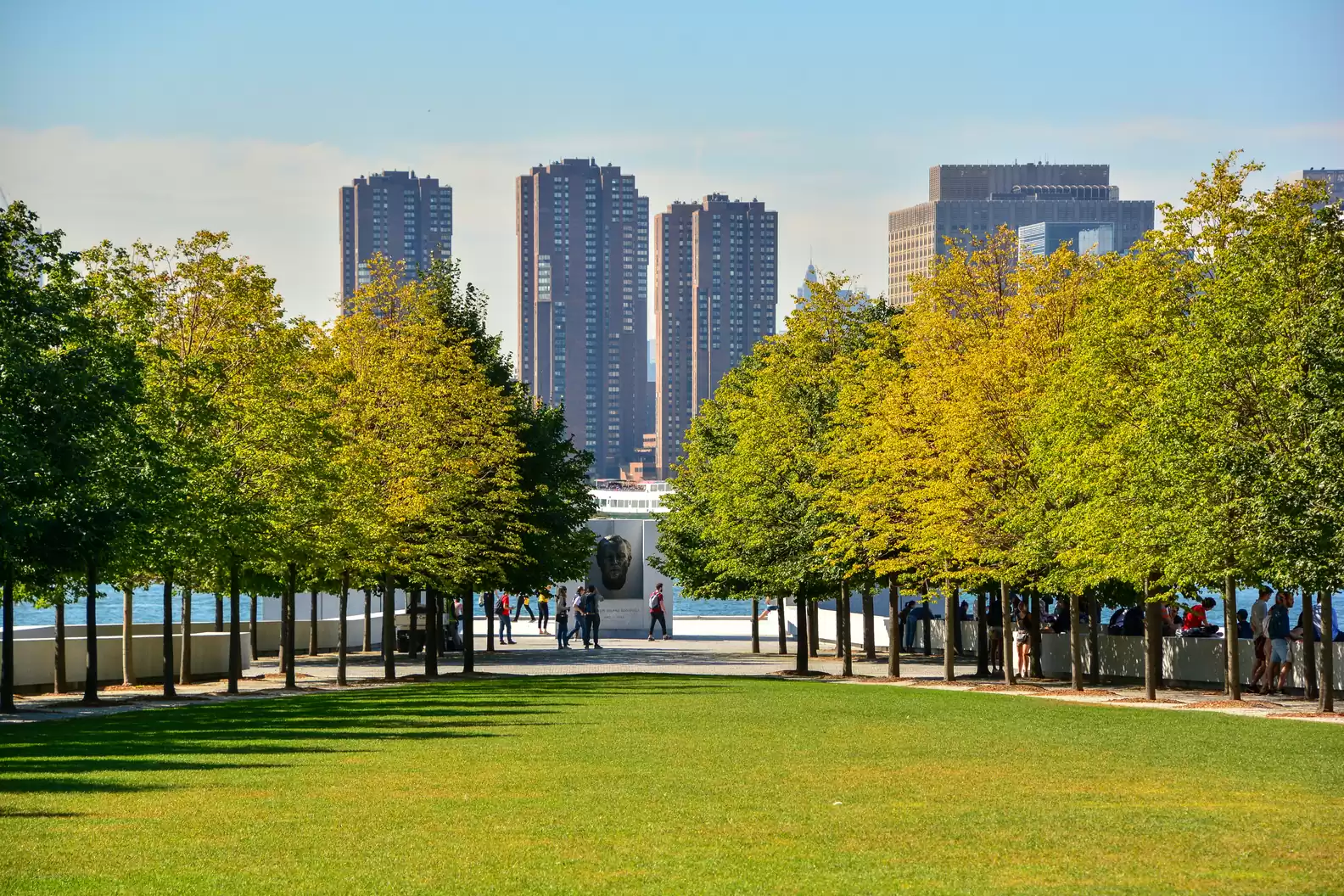 Image of Underrated NYC Waterfront Parks to Visit in All 5 Boroughs Press